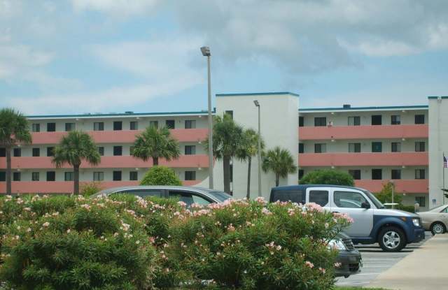 2467 S Washington Avenue unit: 206 photos photos