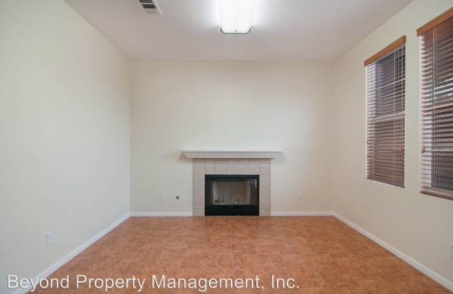 2284 Red Leaf Ln Gallery 3