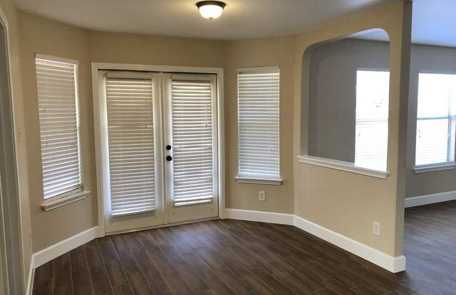 706 CELOSIA Gallery 3