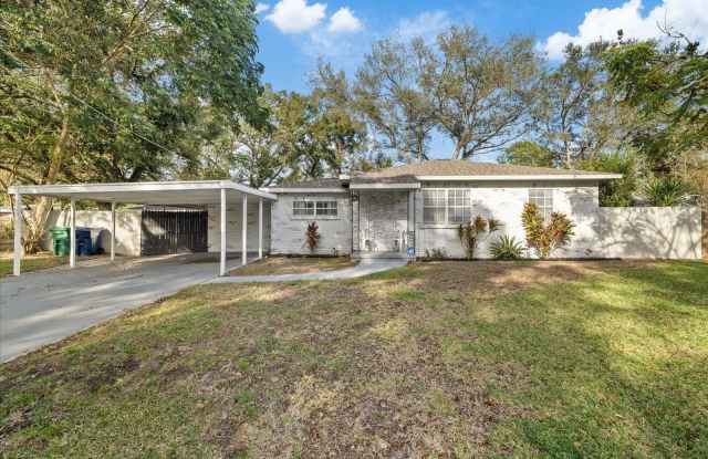 1504 E MCBERRY STREET photos photos