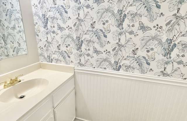 10822 Smithers Ct Gallery 4