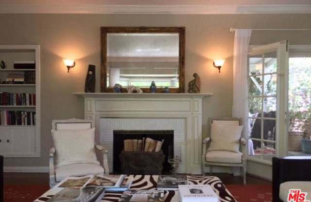 1338 COMSTOCK Avenue Gallery 4
