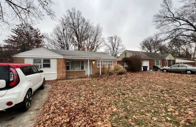 1516 Campus Rd - 1516 Campus Road, Manhattan, KS 66502