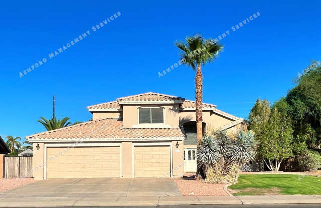 RAY RANCH 4 BEDROOMS 3 BATH WITH POOL AND SPA IN LARGE YARD - 871 North Santa Anna Street, Chandler, AZ 85224