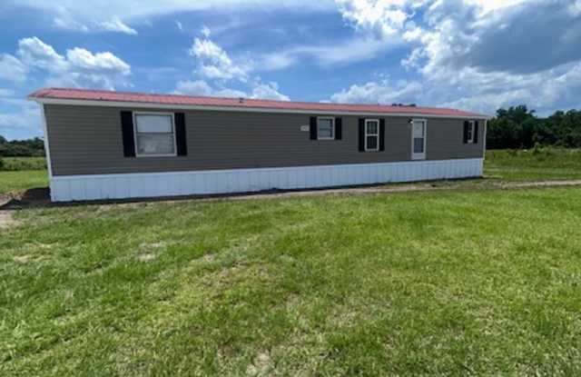 3-bedroom, 2-bath mobile home photos photos