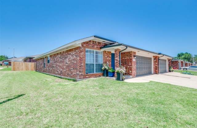 Beautiful 3 Bedroom in Norman Gallery 3