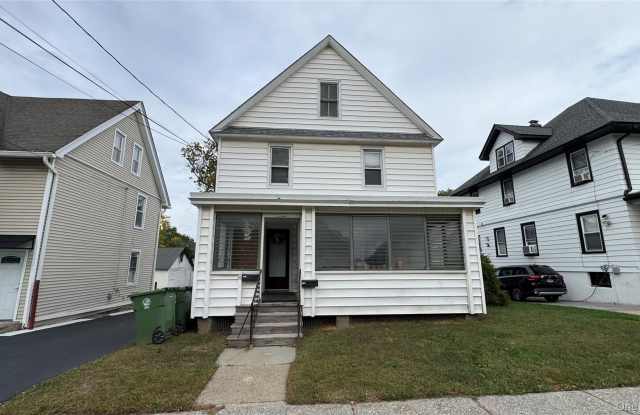 31 Harrison Street - 31 Harrison Street, Middletown, NY 10940