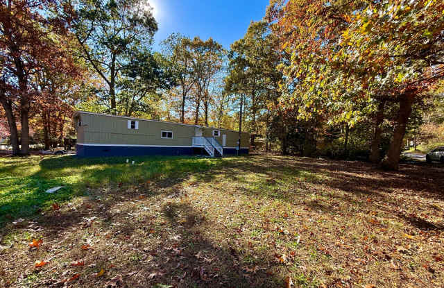 Spacious 2 bed, 1.5 bath Home FOR RENT in Commercial Twp $1400 photos photos