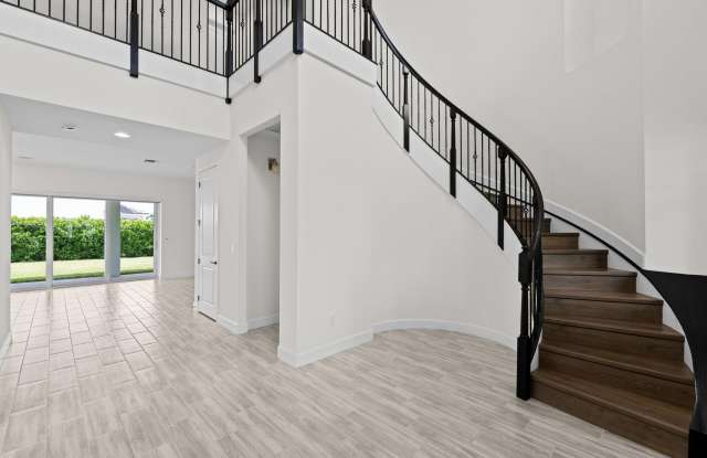 5627 OPAL Drive Gallery 2
