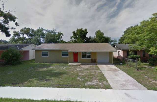 Charming 2-Bedroom Home in Quiet Eustis Neighborhood! photos photos
