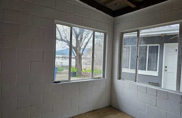 13955lakeshore9.is4lease.com Gallery 3