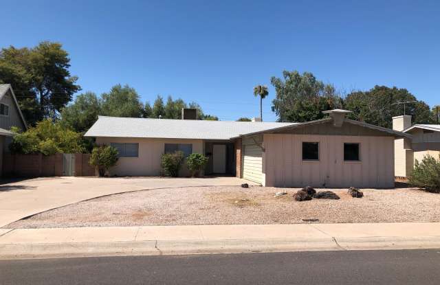 4016 S GRANDVIEW Avenue - 4016 South Grandview Avenue, Tempe, AZ 85282