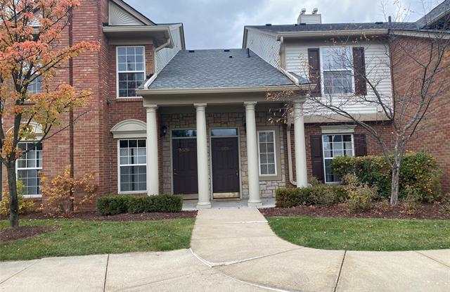 5305 BROOKEMONTE Circle - 5305 Brookemonte Circle, Oakland County, MI 48306
