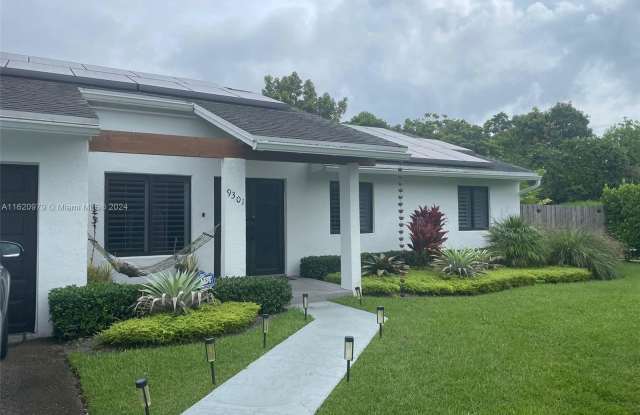 9301 Southwest 165th Street photos photos