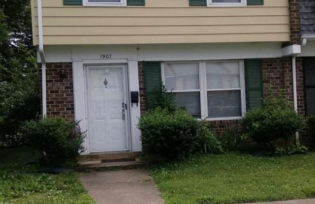 1907 Repp cir - 1907 Repp St, Highland Springs, VA 23075