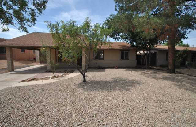 2223 E KINGS Avenue - 2223 East Kings Avenue, Phoenix, AZ 85022