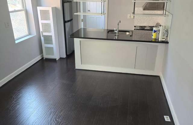 107 S COLLINGTON Avenue photos photos