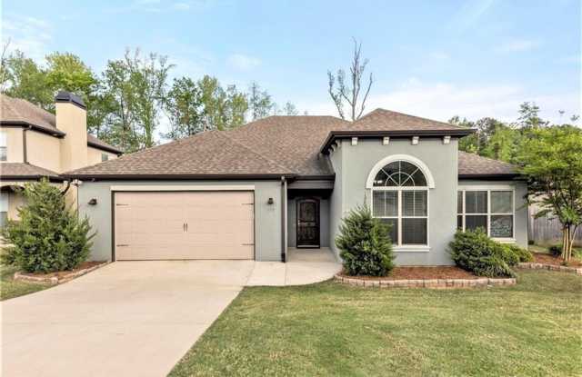 Beautiful Home in Tivoli Gallery 1