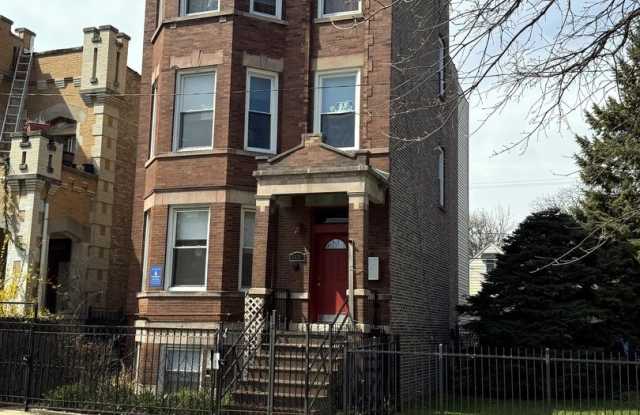 2318 S Marshall Boulevard photos photos