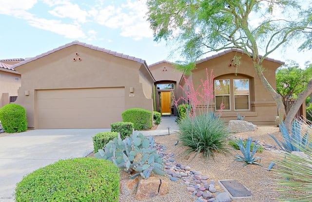 7347 E EAGLE FEATHER Road - 7347 East Eagle Feather Road, Scottsdale, AZ 85266