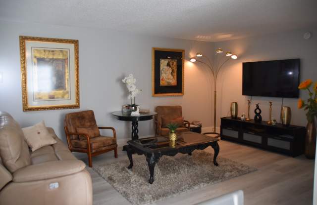 460 DURHAM P Gallery 3