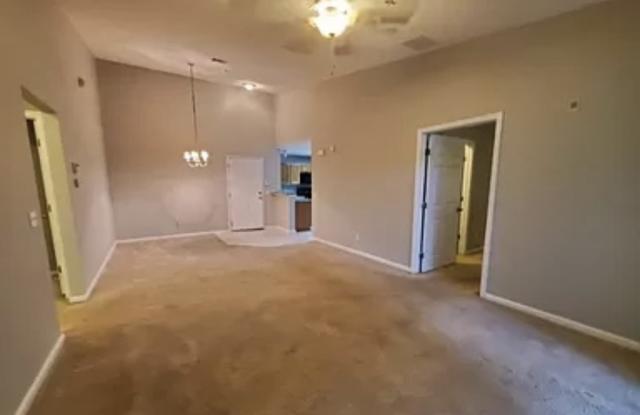 3620 Kirkpatrick Cir #15 - 1 Gallery 4