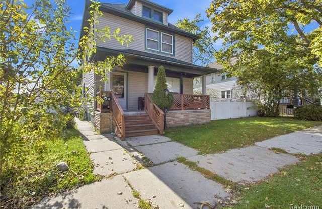 1161 Coolidge Highway Gallery 2