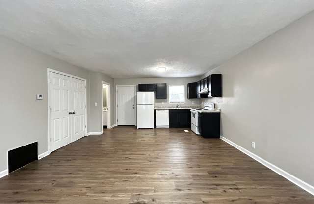 Bainbridge Townhomes Gallery 3