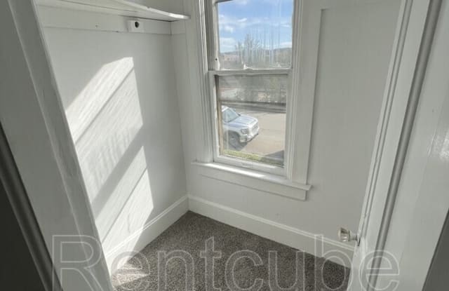 611 Garfield Ave photos photos