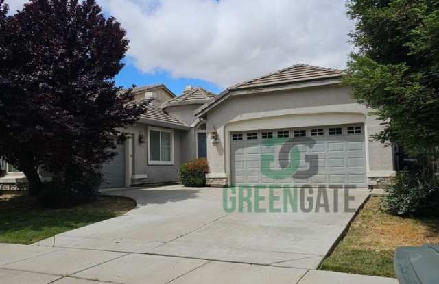Spacious 4 Bedroom 3 Bath in Patterson! AVAILABLE NOW!! photos photos