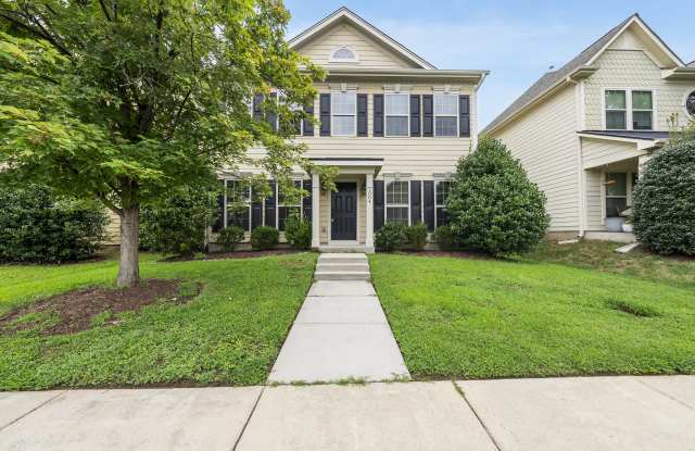 1004 Crinoline Lane photos photos