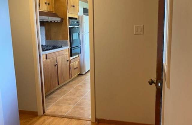 4817 F PARKWAY Gallery 2