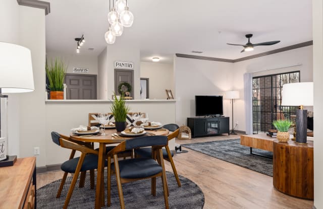 Lakeshore Ridge photos photos
