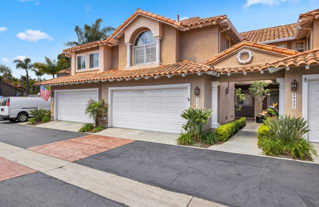 Upgraded Throughout Laguna Niguel Townhome! Gallery 1