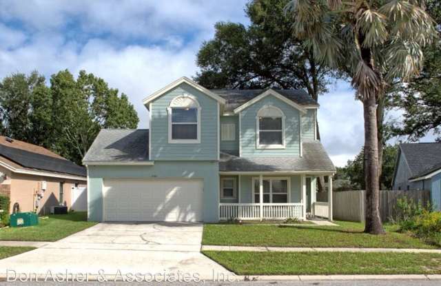 1565 Crawford Dr. - 1565 Crawford Drive, Apopka, FL 32703