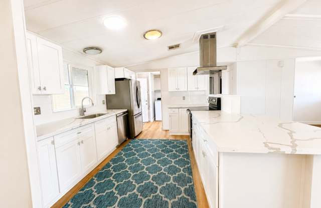 Nice 3 bedroom in 55+ community of Sun Lakes! Gallery 1