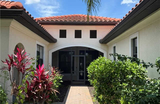 10124 Belcrest Blvd photos photos