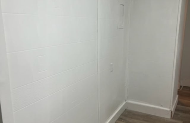 267 Day Ave. Gallery 4