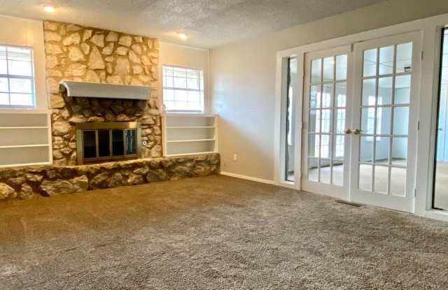 3 Bed, 2 Bath in Prime location of NW OKC Gallery 3