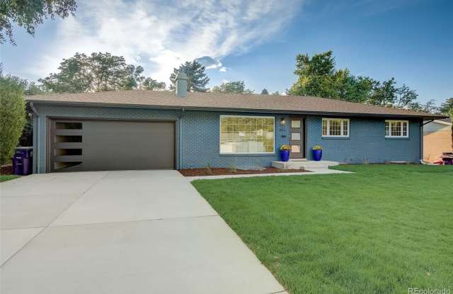 5 Bedroom 3 Bathroom in Denver's Southmoor Neighborhood photos photos