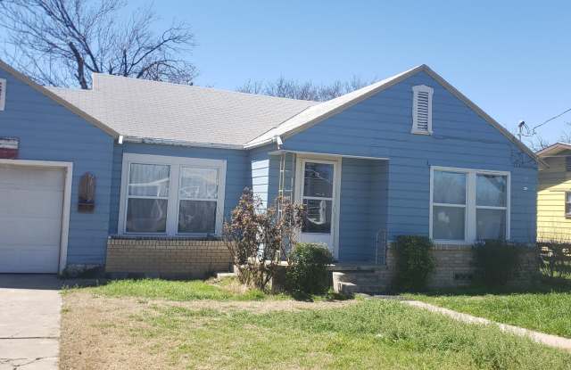 AFFORDABLE and Spacious 2 bedroom 1 bath Home! photos photos