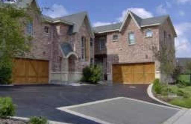 2141 Parkview - 2141 Parkview, Carrollton, TX 75006