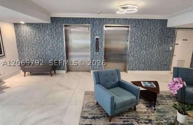 806 Cypress Grove Ln Gallery 2