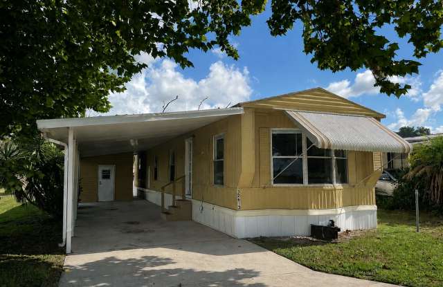 2BR/1BA Wesley Chapel Mobile Home w/ Carport – Utilities Included! photos photos 2BR/1BA Wesley Chapel Mobile Home w/ Carport – Utilities Included! photos photos
