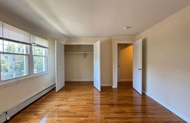 785 Savin Avenue Gallery 4