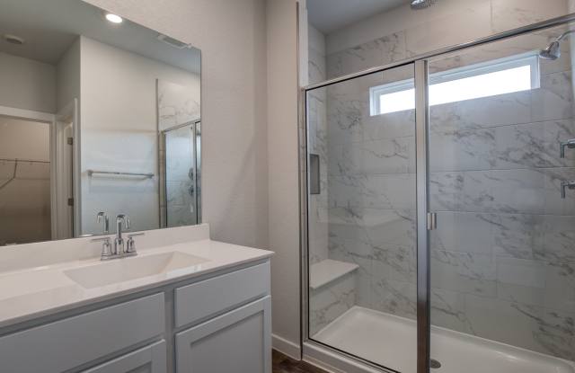 14627 Prairie Clover Gallery 3