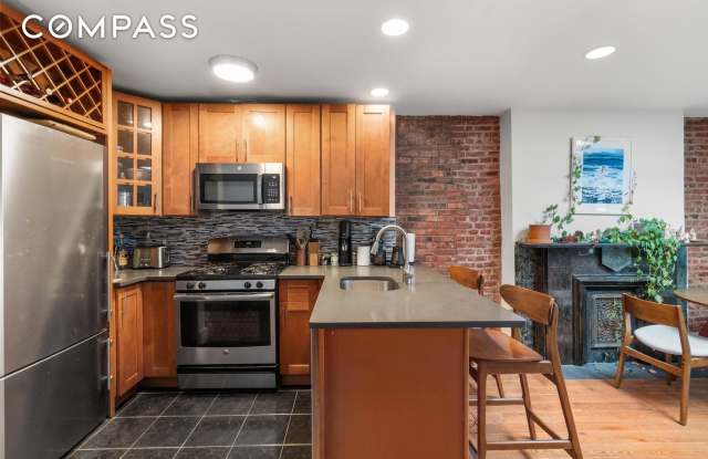 67 Gates Avenue - 67 Gates Avenue, Brooklyn, NY 11238