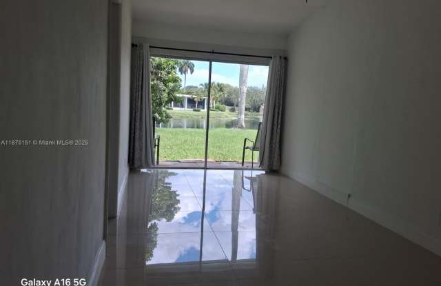 20 Holly Ln photos photos