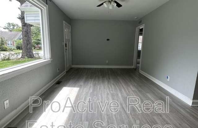 3301 Vimy Ridge Avenue Gallery 3