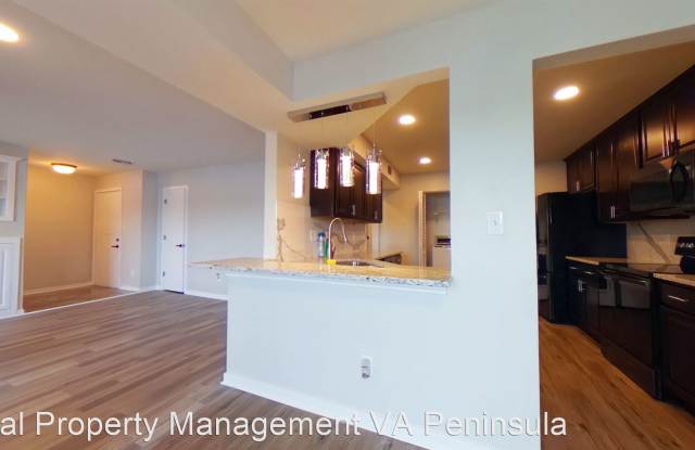 242 Dockside  Unit A Gallery 3